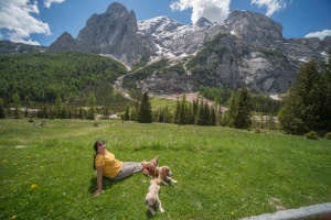 Sarah and the dogs enjoy the Dolomites